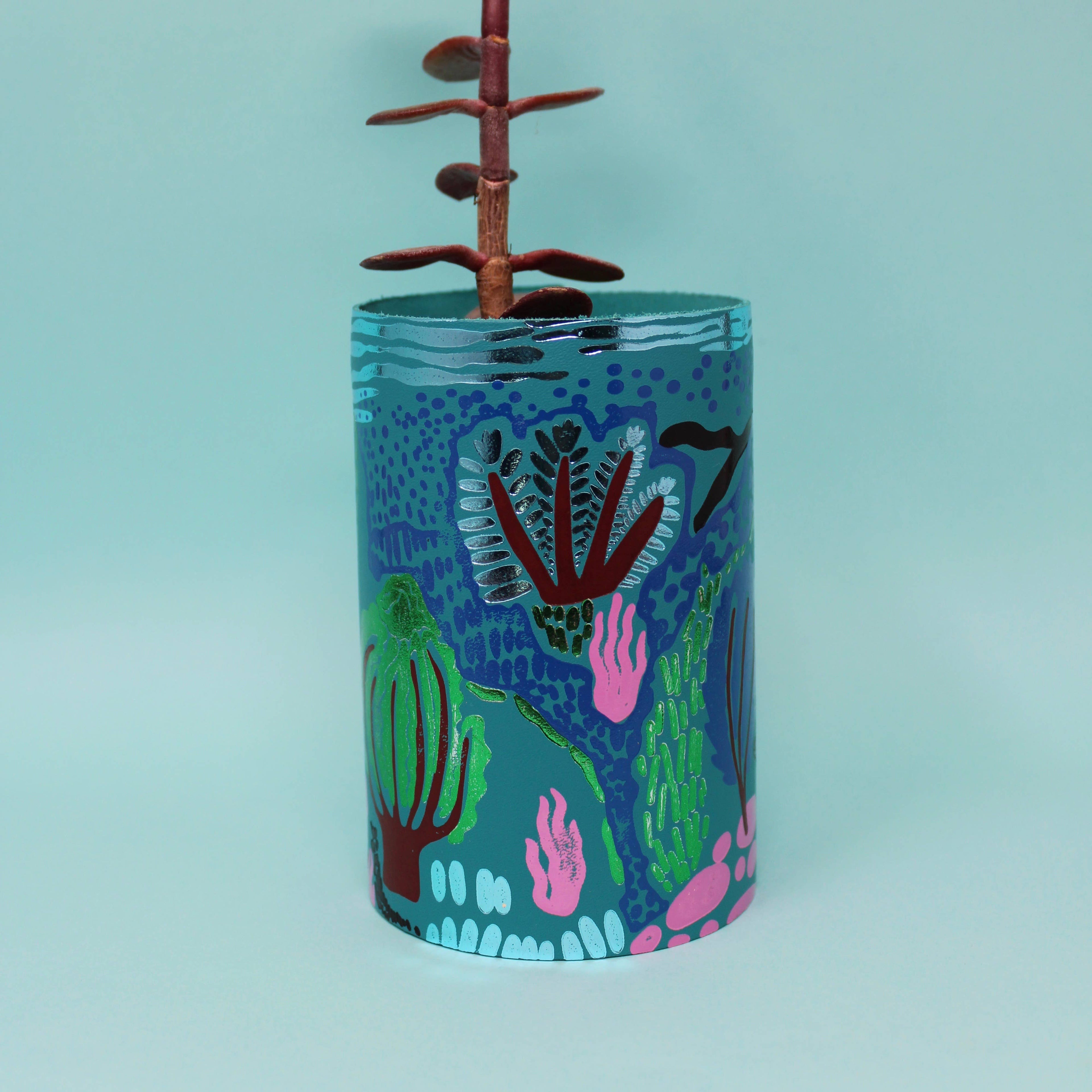 Nature Garden Leather Pot Wrap: Lilac