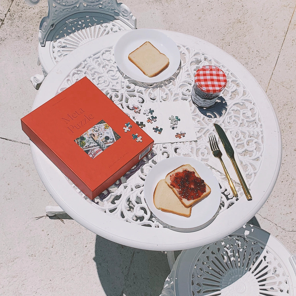 Meta - 1000 Piece Puzzle