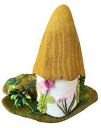 Country Felt Cottage Fairy House - for Finger Puppets