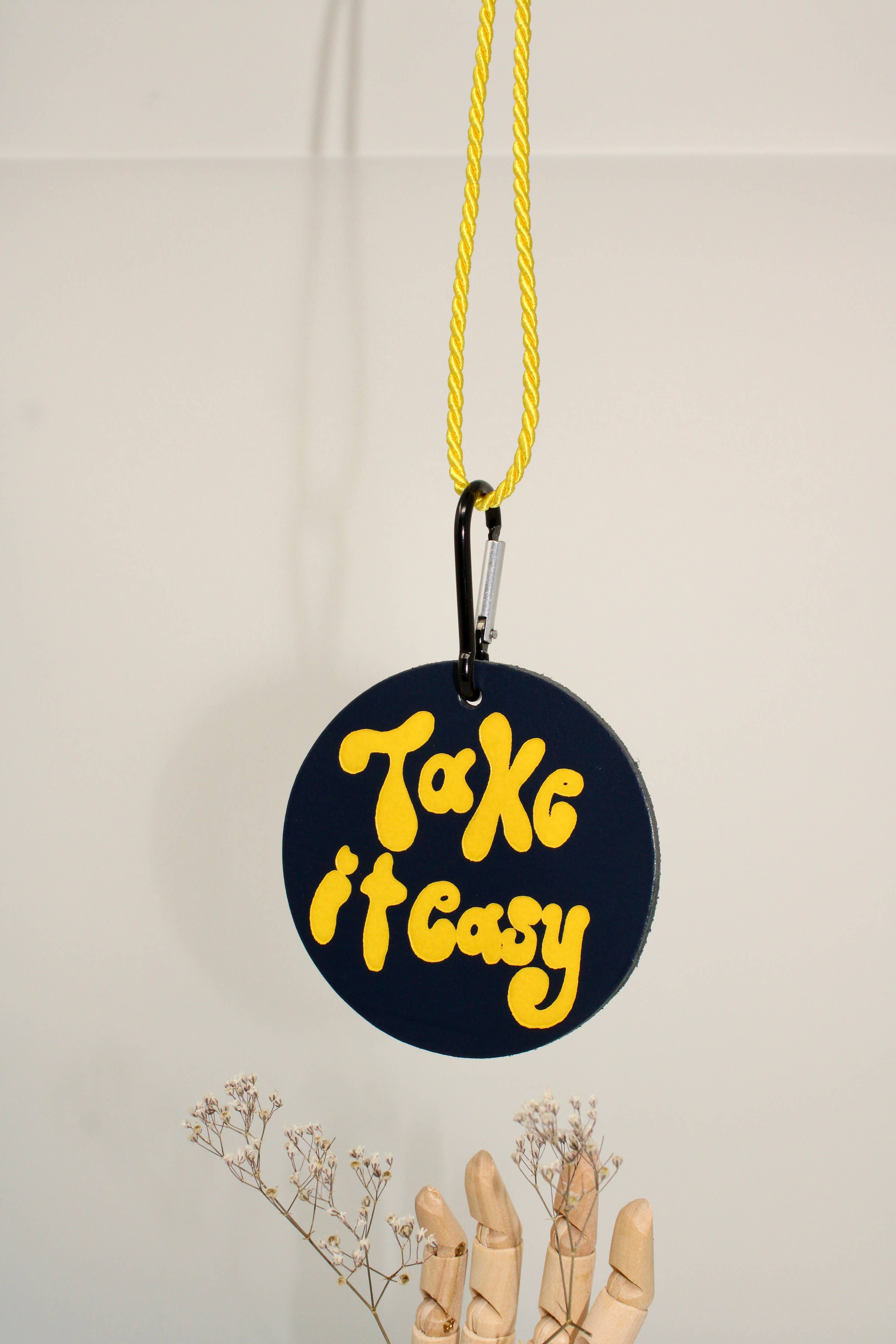 Slogan Peace Bag Tags: Lazy Like a Daisy