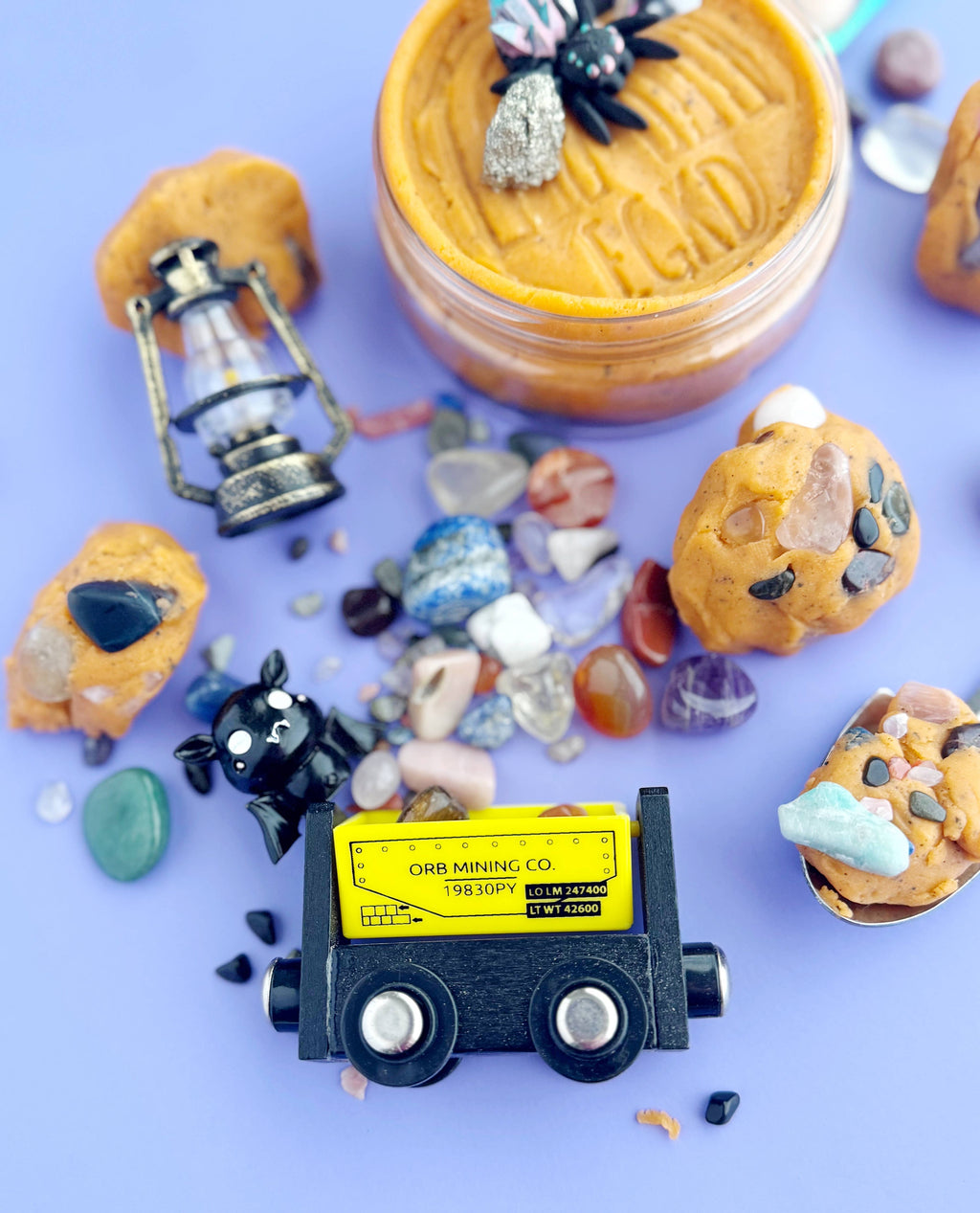 Crystal Cavern KidDough Play Kit featuring Wigglitz