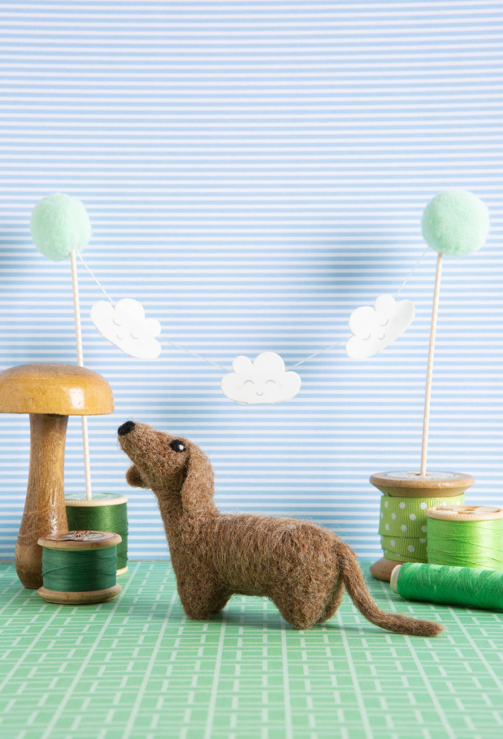 Dachshund Mini Needle Felting Kit | Complete Craft Kit